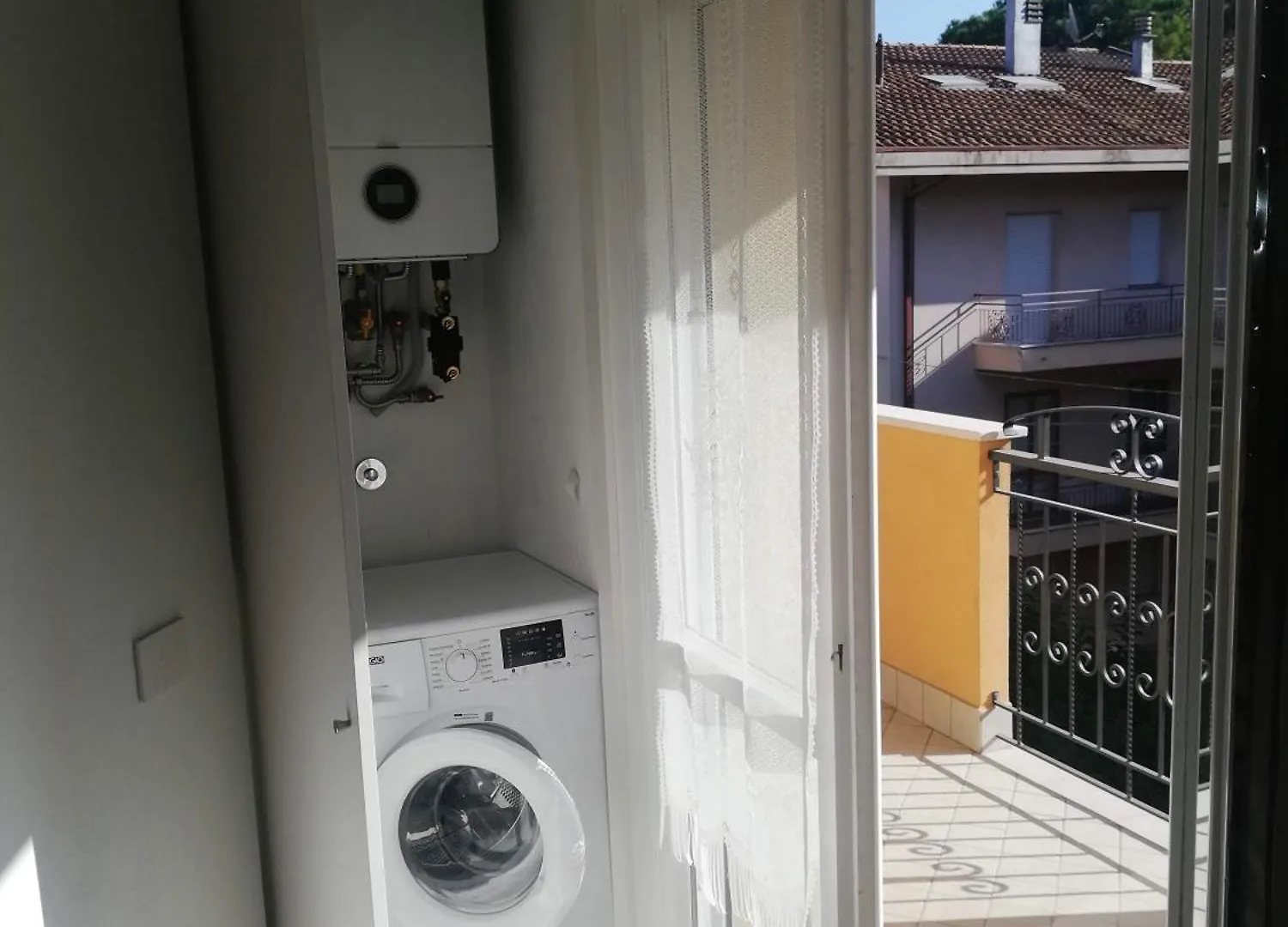 Villa Amarcord Riccione 0*,  Italy